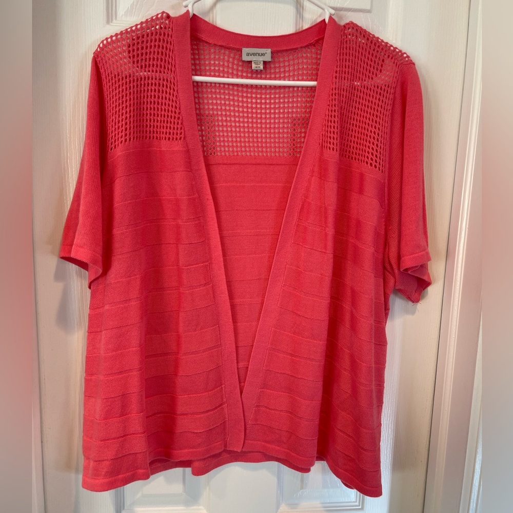 Avenue Women’s Cardigan